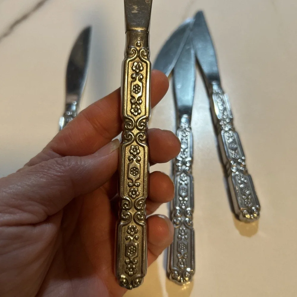 Vintage Oneida Heirloom RAPHAEL 5‎ Knives MCM Stainless Flatware Silverware Set